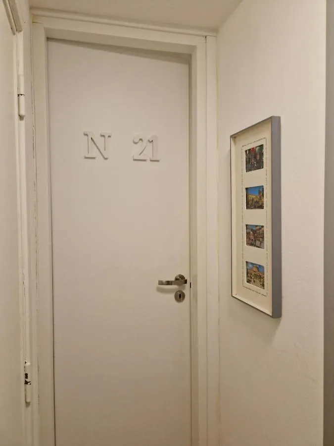 N21 Apartment Palermo 0*,